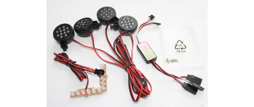Vbest life RC Lights Controller, der dritte Kanal-Steuerschalter  Empfängerkabel Modellautolichter-Controller für  RC-Modellautoersatzteile(Gelb) : : Spielzeug
